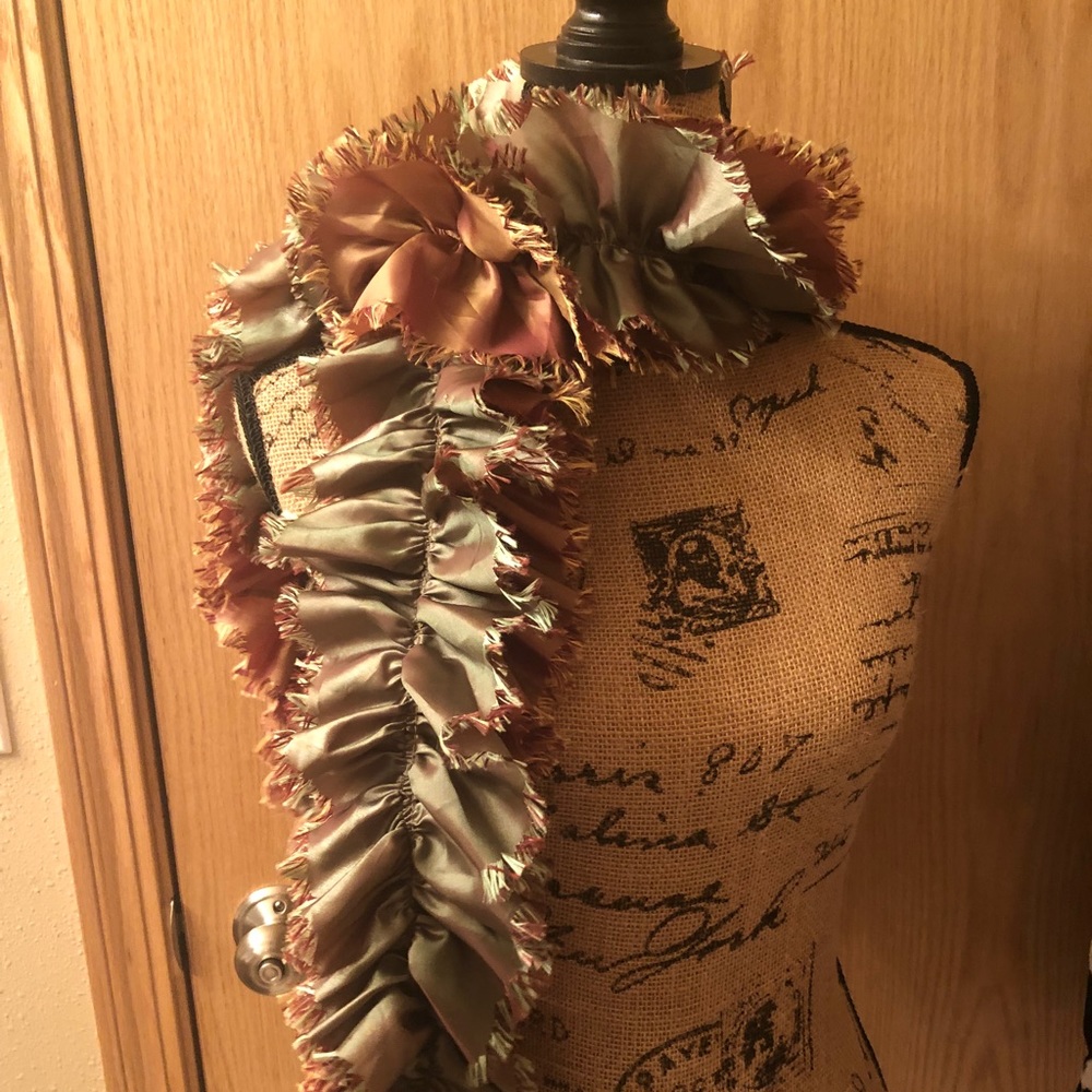 2/7$ Funky earth tone scarf